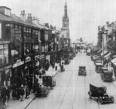 TC CAMP Clifton Street c. 1920 courtesy of Blackpool Local History Centre looking towards Talbot Square