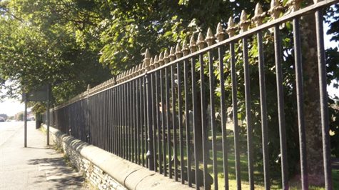 Locally listed railings on Talbot Road