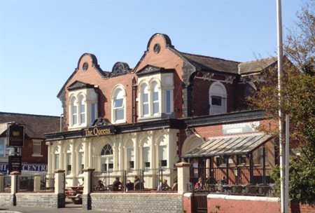 Queens Hotel on Talbot Road