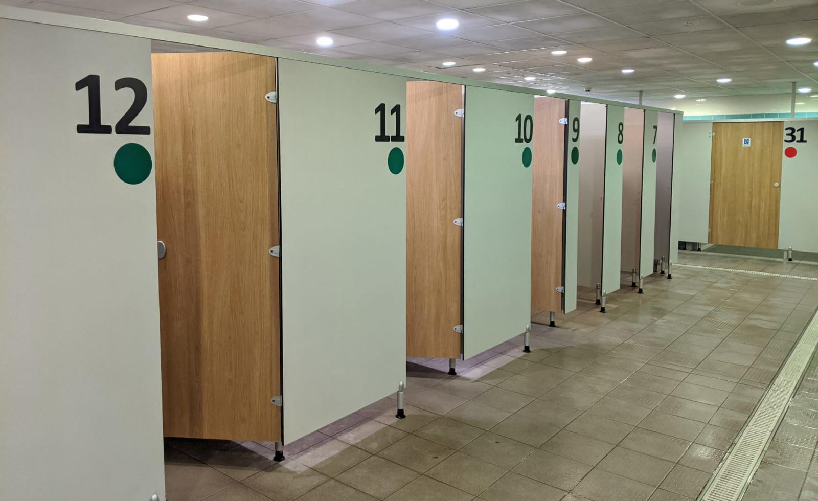 Green cubicles for Stage 4 swimmers